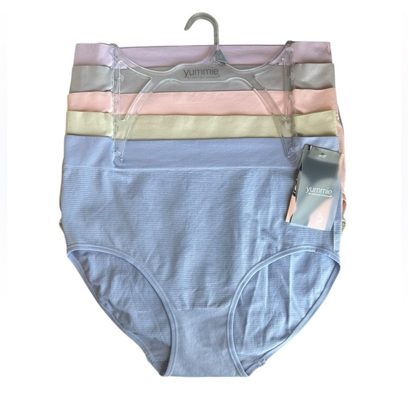 Yummie by Heather Thomson Other - Yummie 5-PK Seamless Briefs Panties